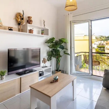 Apartamento Grifeu 18 Con Terraza Y Vistas *